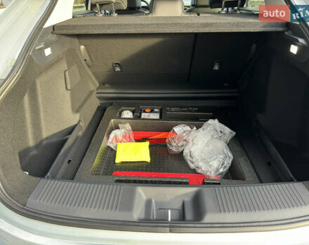 Сірий Хонда e:NP2, об'ємом двигуна 0 л та пробігом 11 тис. км за 22500 $, фото 68 на Automoto.ua