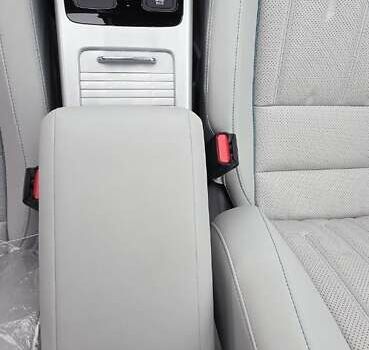 Сірий Хонда e:NP2, об'ємом двигуна 0 л та пробігом 1 тис. км за 24000 $, фото 12 на Automoto.ua