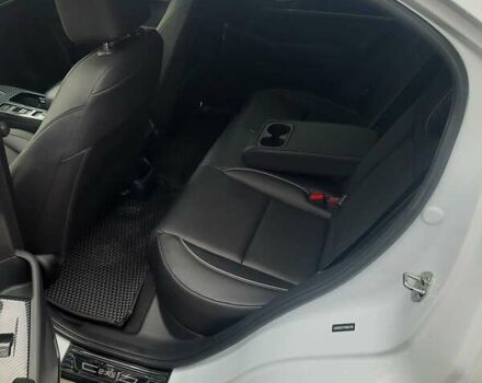 Белый Хонда eNP1, объемом двигателя 0 л и пробегом 29 тыс. км за 21400 $, фото 2 на Automoto.ua