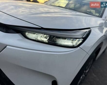 Белый Хонда eNS1, объемом двигателя 0 л и пробегом 84 тыс. км за 18900 $, фото 19 на Automoto.ua