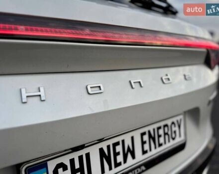 Белый Хонда eNS1, объемом двигателя 0 л и пробегом 84 тыс. км за 18900 $, фото 23 на Automoto.ua