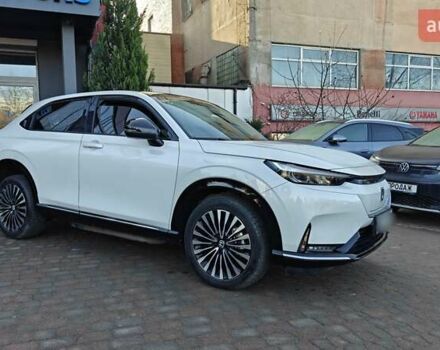 Белый Хонда eNS1, объемом двигателя 0 л и пробегом 46 тыс. км за 18000 $, фото 4 на Automoto.ua