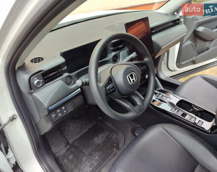 Белый Хонда eNS1, объемом двигателя 0 л и пробегом 15 тыс. км за 16750 $, фото 15 на Automoto.ua