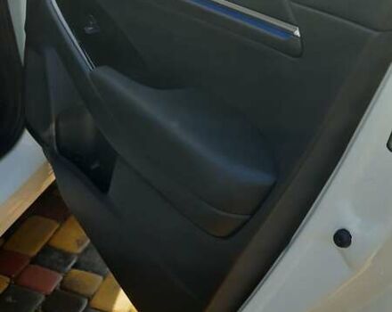 Белый Хонда eNS1, объемом двигателя 0 л и пробегом 16 тыс. км за 20500 $, фото 9 на Automoto.ua