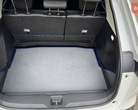 Белый Хонда eNS1, объемом двигателя 0 л и пробегом 26 тыс. км за 18500 $, фото 13 на Automoto.ua