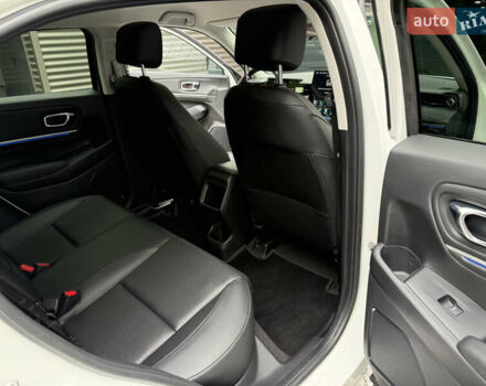 Белый Хонда eNS1, объемом двигателя 0 л и пробегом 17 тыс. км за 17800 $, фото 11 на Automoto.ua