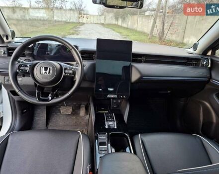 Белый Хонда eNS1, объемом двигателя 0 л и пробегом 24 тыс. км за 20000 $, фото 9 на Automoto.ua