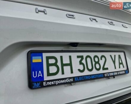 Белый Хонда eNS1, объемом двигателя 0 л и пробегом 18 тыс. км за 17500 $, фото 29 на Automoto.ua