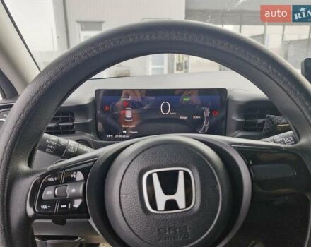 Белый Хонда eNS1, объемом двигателя 0 л и пробегом 18 тыс. км за 17500 $, фото 16 на Automoto.ua