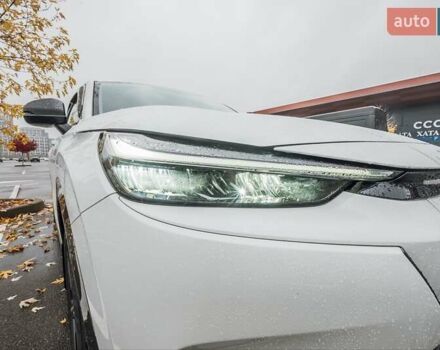 Белый Хонда eNS1, объемом двигателя 0 л и пробегом 12 тыс. км за 17500 $, фото 1 на Automoto.ua