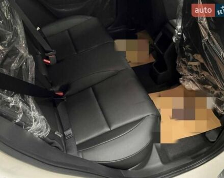 Белый Хонда eNS1, объемом двигателя 0 л и пробегом 9 тыс. км за 18450 $, фото 4 на Automoto.ua