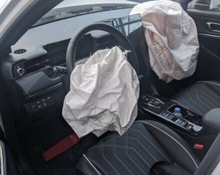 Белый Хонда eNS1, объемом двигателя 0 л и пробегом 1 тыс. км за 14000 $, фото 2 на Automoto.ua