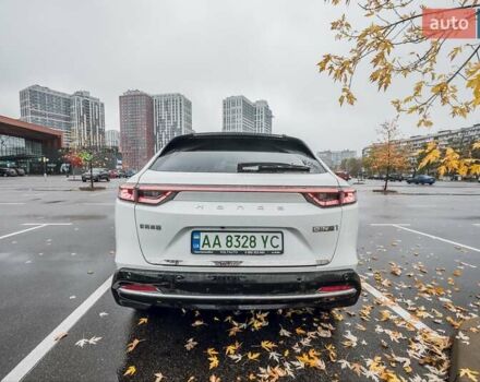 Белый Хонда eNS1, объемом двигателя 0 л и пробегом 12 тыс. км за 17500 $, фото 5 на Automoto.ua