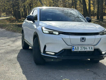 Белый Хонда eNS1, объемом двигателя 0 л и пробегом 30 тыс. км за 18499 $, фото 1 на Automoto.ua