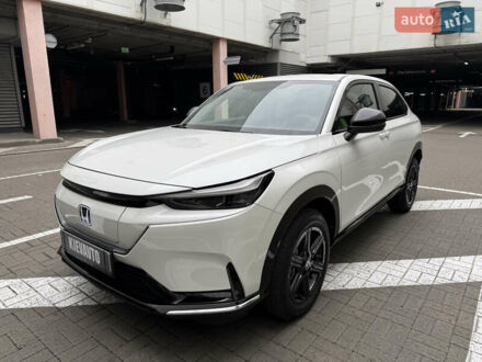 Хонда eNS1 2023 в Киеве на Automoto.ua Белый Хонда eNS1, объемом двигателя 0 л и пробегом 17 тыс. км за 17800 $, фото 1 на Automoto.ua