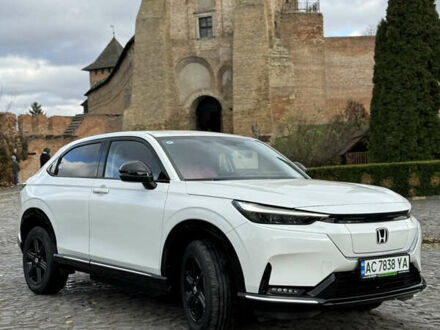 Хонда eNS1 2024 у Луцьку на Automoto.ua Білий Хонда eNS1, об'ємом двигуна 0 л та пробігом 7 тис. км за 17400 $, фото 1 на Automoto.ua