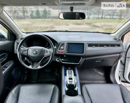 Білий Хонда Everus VE-1, об'ємом двигуна 0 л та пробігом 40 тис. км за 16300 $, фото 8 на Automoto.ua