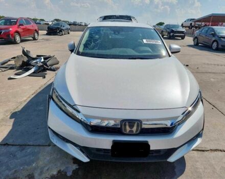 Белый Хонда FCX Clarity, объемом двигателя 0 л и пробегом 24 тыс. км за 4000 $, фото 4 на Automoto.ua