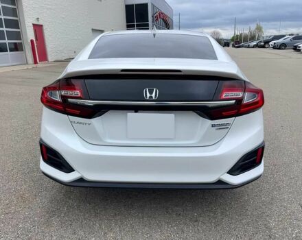 Белый Хонда FCX Clarity, объемом двигателя 1.5 л и пробегом 41 тыс. км за 11200 $, фото 3 на Automoto.ua