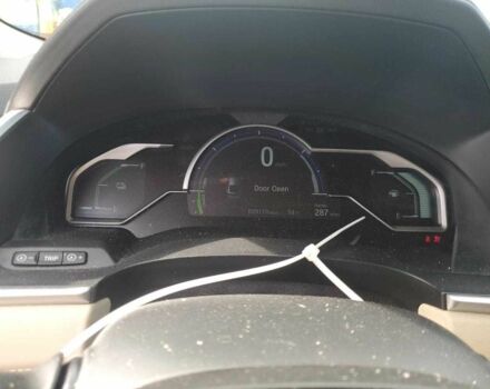 Белый Хонда FCX Clarity, объемом двигателя 1.5 л и пробегом 85 тыс. км за 3600 $, фото 8 на Automoto.ua