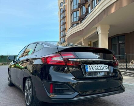 Черный Хонда FCX Clarity, объемом двигателя 1.5 л и пробегом 186 тыс. км за 15000 $, фото 3 на Automoto.ua