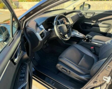 Чорний Хонда FCX Clarity, об'ємом двигуна 1.5 л та пробігом 36 тис. км за 6700 $, фото 5 на Automoto.ua