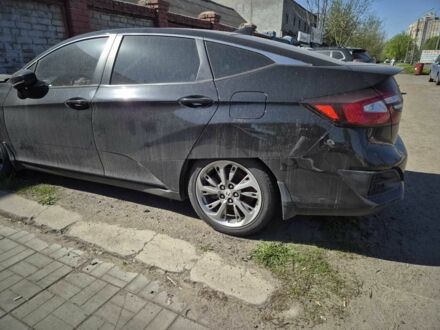 Хонда FCX Clarity 2018 у Києві на Automoto.ua Чорний Хонда FCX Clarity, об'ємом двигуна 1.5 л та пробігом 150 тис. км за 11000 $, фото 1 на Automoto.ua