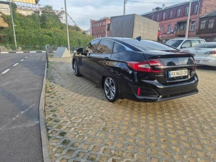 Черный Хонда FCX Clarity, объемом двигателя 1.5 л и пробегом 186 тыс. км за 15000 $, фото 1 на Automoto.ua