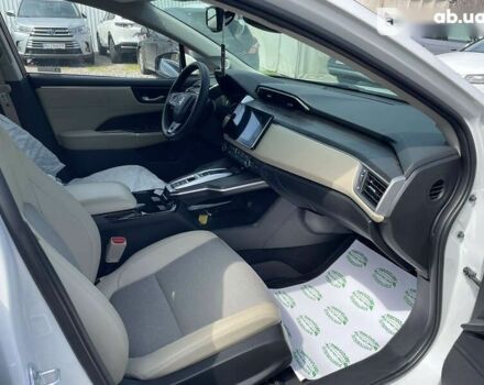 Хонда FCX Clarity, объемом двигателя 1.5 л и пробегом 32 тыс. км за 22999 $, фото 3 на Automoto.ua