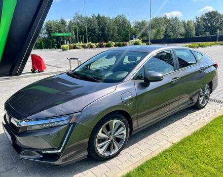 Серый Хонда FCX Clarity, объемом двигателя 1.5 л и пробегом 152 тыс. км за 15450 $, фото 1 на Automoto.ua