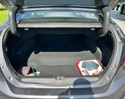 Серый Хонда FCX Clarity, объемом двигателя 1.5 л и пробегом 152 тыс. км за 15450 $, фото 5 на Automoto.ua