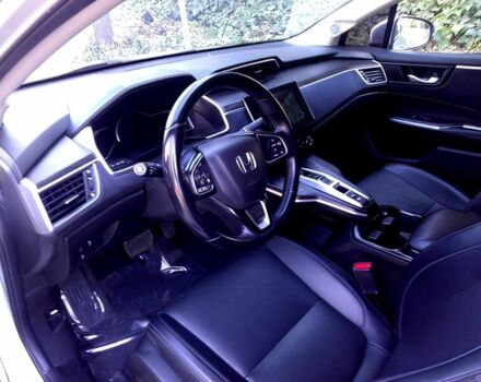 Сірий Хонда FCX Clarity, об'ємом двигуна 1.5 л та пробігом 32 тис. км за 17000 $, фото 8 на Automoto.ua