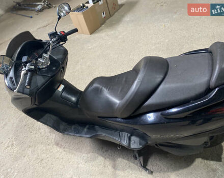 Хонда Forza 250, об'ємом двигуна 0.25 л та пробігом 42 тис. км за 1700 $, фото 4 на Automoto.ua