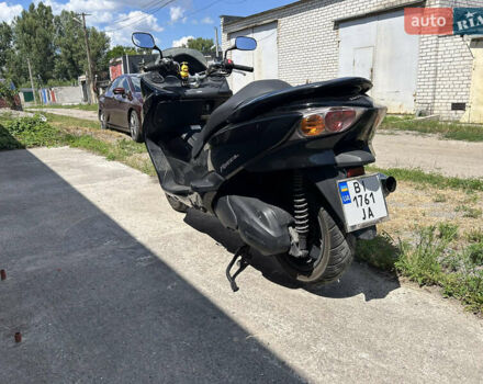 Хонда Forza 250, объемом двигателя 0.25 л и пробегом 28 тыс. км за 2500 $, фото 3 на Automoto.ua