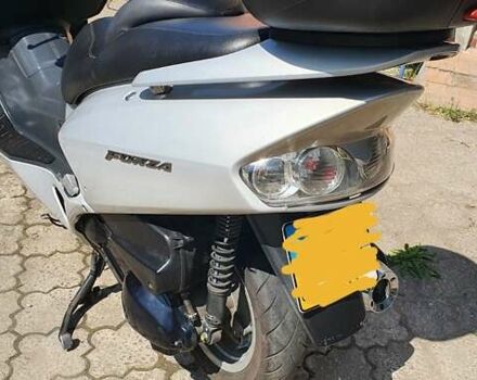 Хонда Forza 250, об'ємом двигуна 0 л та пробігом 32 тис. км за 1558 $, фото 9 на Automoto.ua