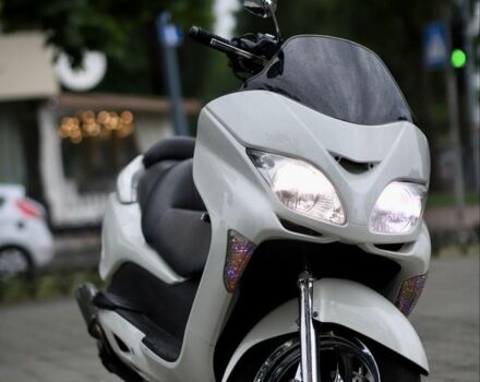 Хонда Forza 250, объемом двигателя 0.25 л и пробегом 0 тыс. км за 3200 $, фото 10 на Automoto.ua