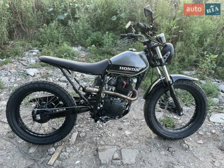 Хонда FTR 223 2005 в Харькове на Automoto.ua Синий Хонда FTR 223, объемом двигателя 0 л и пробегом 272 тыс. км за 2300 $, фото 1 на Automoto.ua
