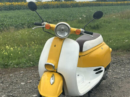 Хонда Giorno AF-24 1995 у Києві на Automoto.ua Жовтий Хонда Giorno AF-24, об'ємом двигуна 0.49 л та пробігом 2 тис. км за 359 $, фото 1 на Automoto.ua