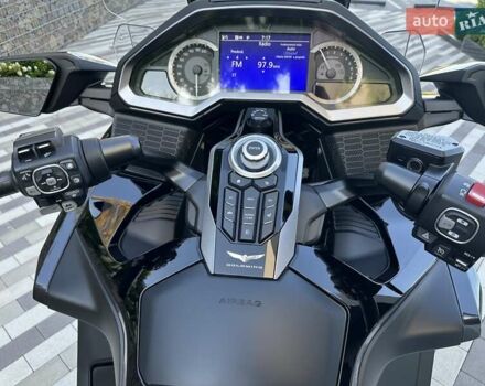 Чорний Хонда GL 1800 Gold Wing Tour, об'ємом двигуна 1.83 л та пробігом 13 тис. км за 32500 $, фото 34 на Automoto.ua