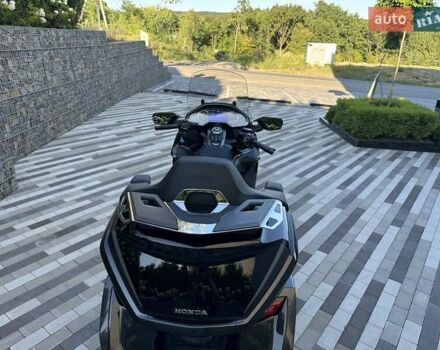Чорний Хонда GL 1800 Gold Wing Tour, об'ємом двигуна 1.83 л та пробігом 13 тис. км за 32500 $, фото 10 на Automoto.ua