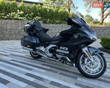 Чорний Хонда GL 1800 Gold Wing Tour, об'ємом двигуна 1.83 л та пробігом 13 тис. км за 32500 $, фото 2 на Automoto.ua