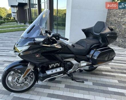 Чорний Хонда GL 1800 Gold Wing Tour, об'ємом двигуна 1.83 л та пробігом 13 тис. км за 32500 $, фото 12 на Automoto.ua