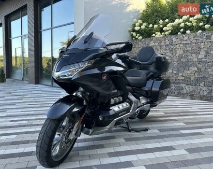 Чорний Хонда GL 1800 Gold Wing Tour, об'ємом двигуна 1.83 л та пробігом 13 тис. км за 32500 $, фото 17 на Automoto.ua