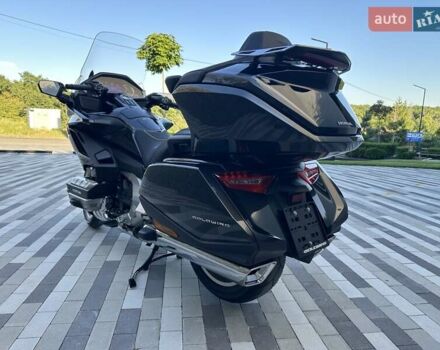 Чорний Хонда GL 1800 Gold Wing Tour, об'ємом двигуна 1.83 л та пробігом 13 тис. км за 32500 $, фото 11 на Automoto.ua