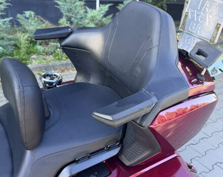 Красный Хонда GL 1800 Gold Wing Tour, объемом двигателя 0 л и пробегом 74 тыс. км за 23850 $, фото 8 на Automoto.ua