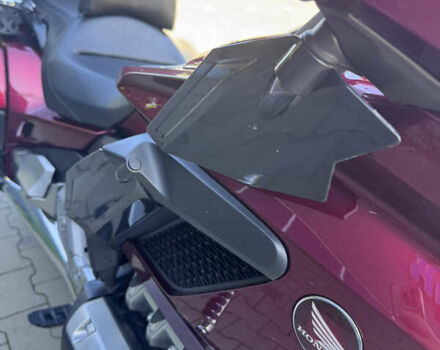 Красный Хонда GL 1800 Gold Wing Tour, объемом двигателя 0 л и пробегом 74 тыс. км за 23850 $, фото 4 на Automoto.ua