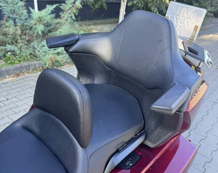 Красный Хонда GL 1800 Gold Wing Tour, объемом двигателя 0 л и пробегом 74 тыс. км за 23850 $, фото 3 на Automoto.ua