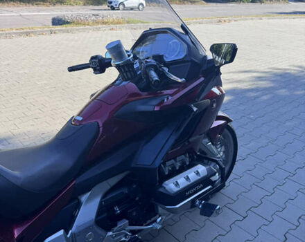 Красный Хонда GL 1800 Gold Wing Tour, объемом двигателя 0 л и пробегом 74 тыс. км за 23850 $, фото 2 на Automoto.ua