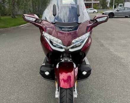 Красный Хонда GL 1800 Gold Wing Tour, объемом двигателя 1.83 л и пробегом 5 тыс. км за 34900 $, фото 3 на Automoto.ua