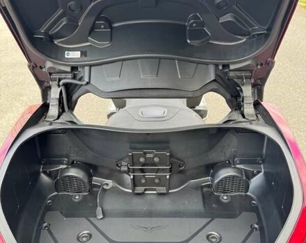 Красный Хонда GL 1800 Gold Wing Tour, объемом двигателя 1.83 л и пробегом 5 тыс. км за 34500 $, фото 16 на Automoto.ua